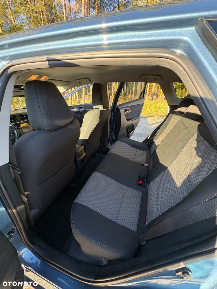 Toyota Auris Hybrid 135 Prestige - 22