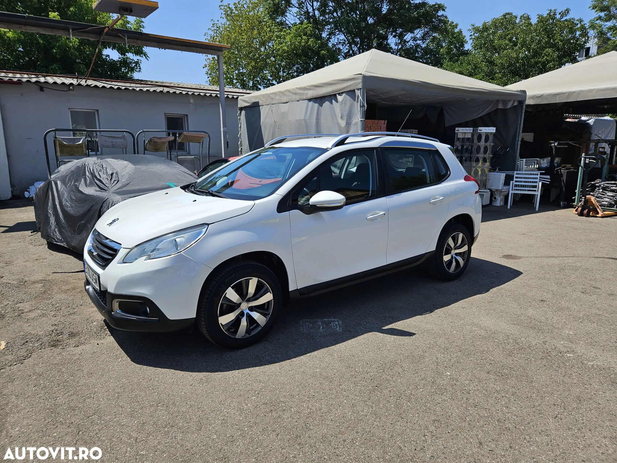 Peugeot 2008 1.2 PureTech Turbo Active - 2