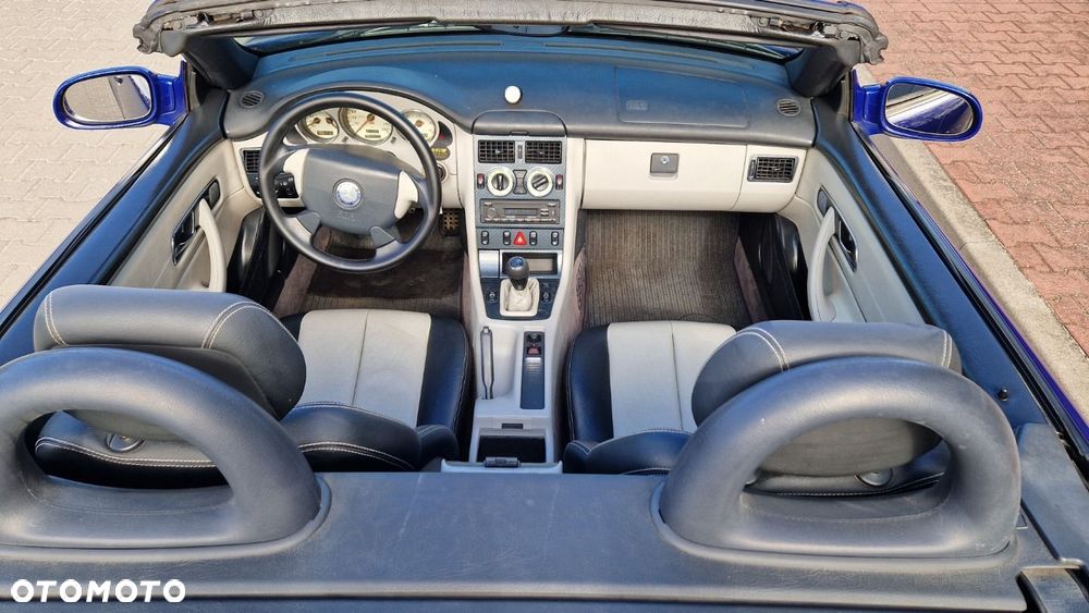 Mercedes-Benz SLK 200 - 8