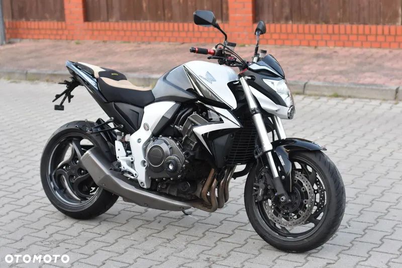 Honda CB - 3
