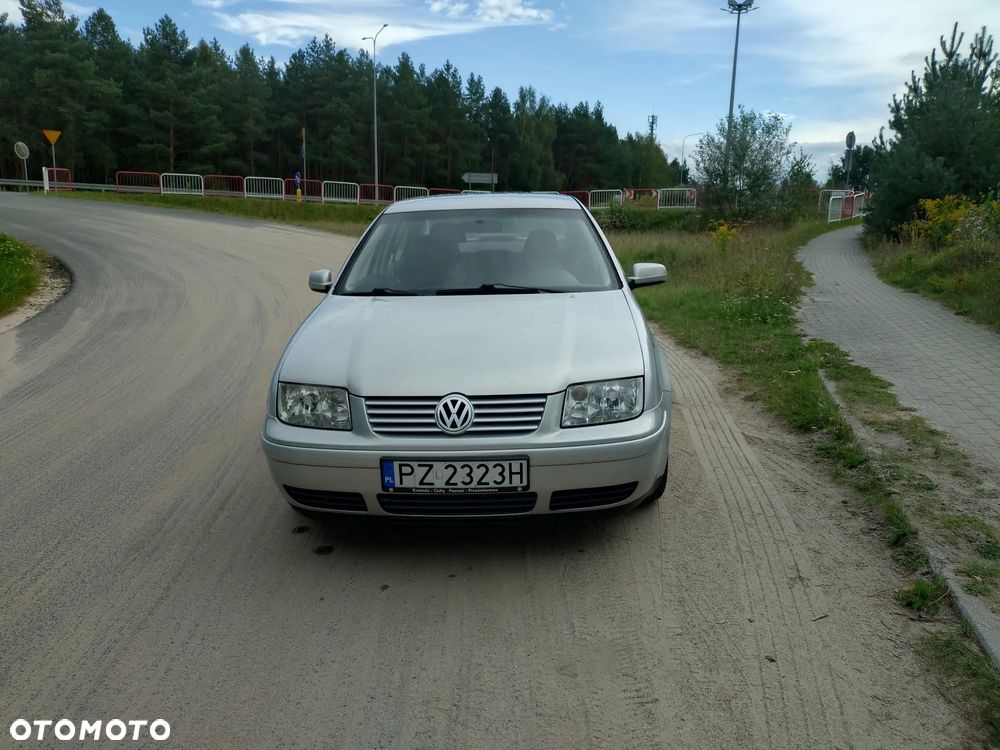 Volkswagen Bora 1.6 Basis - 11