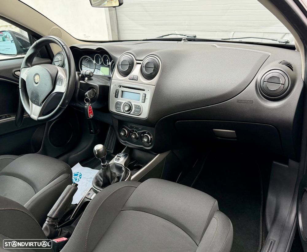 Alfa Romeo MiTo 1.3 JTD Distinctive S&S - 13