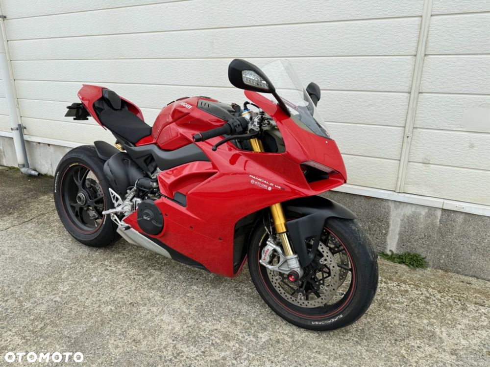 Ducati Panigale V4S - 2
