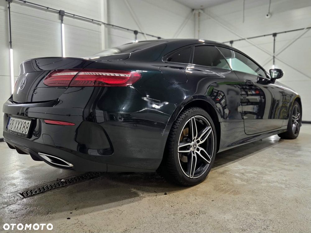 Mercedes-Benz Klasa E 220 d 4-Matic 9G-TRONIC - 10