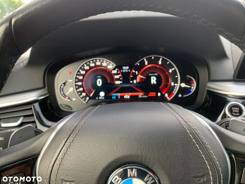 BMW Seria 5 520d Touring - 19
