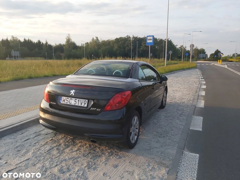 Peugeot 207 CC - 4