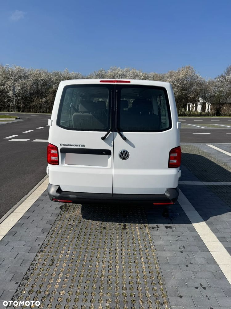 Volkswagen Transporter - 4