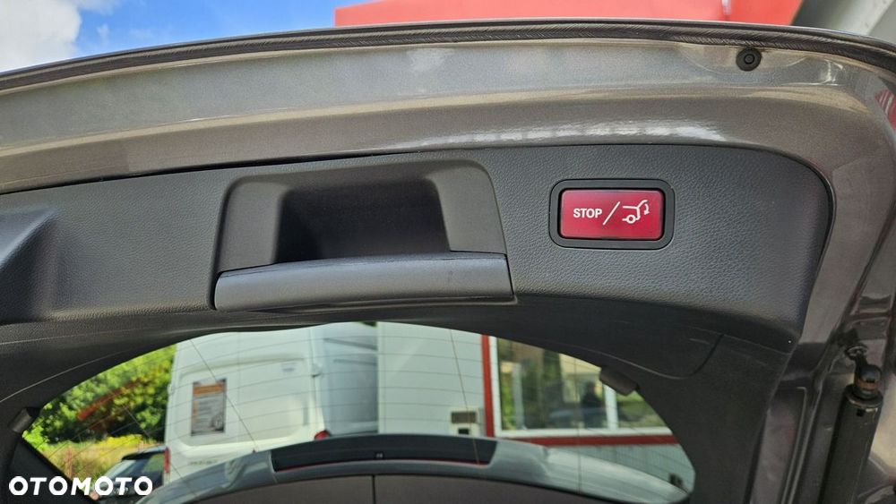 Mercedes-Benz GLA 250 4-Matic AMG Line - 21