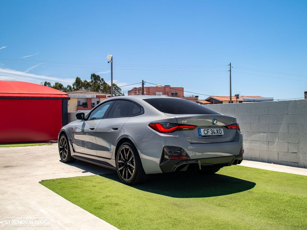 BMW i4 eDrive40 Pack Desportivo M - 13