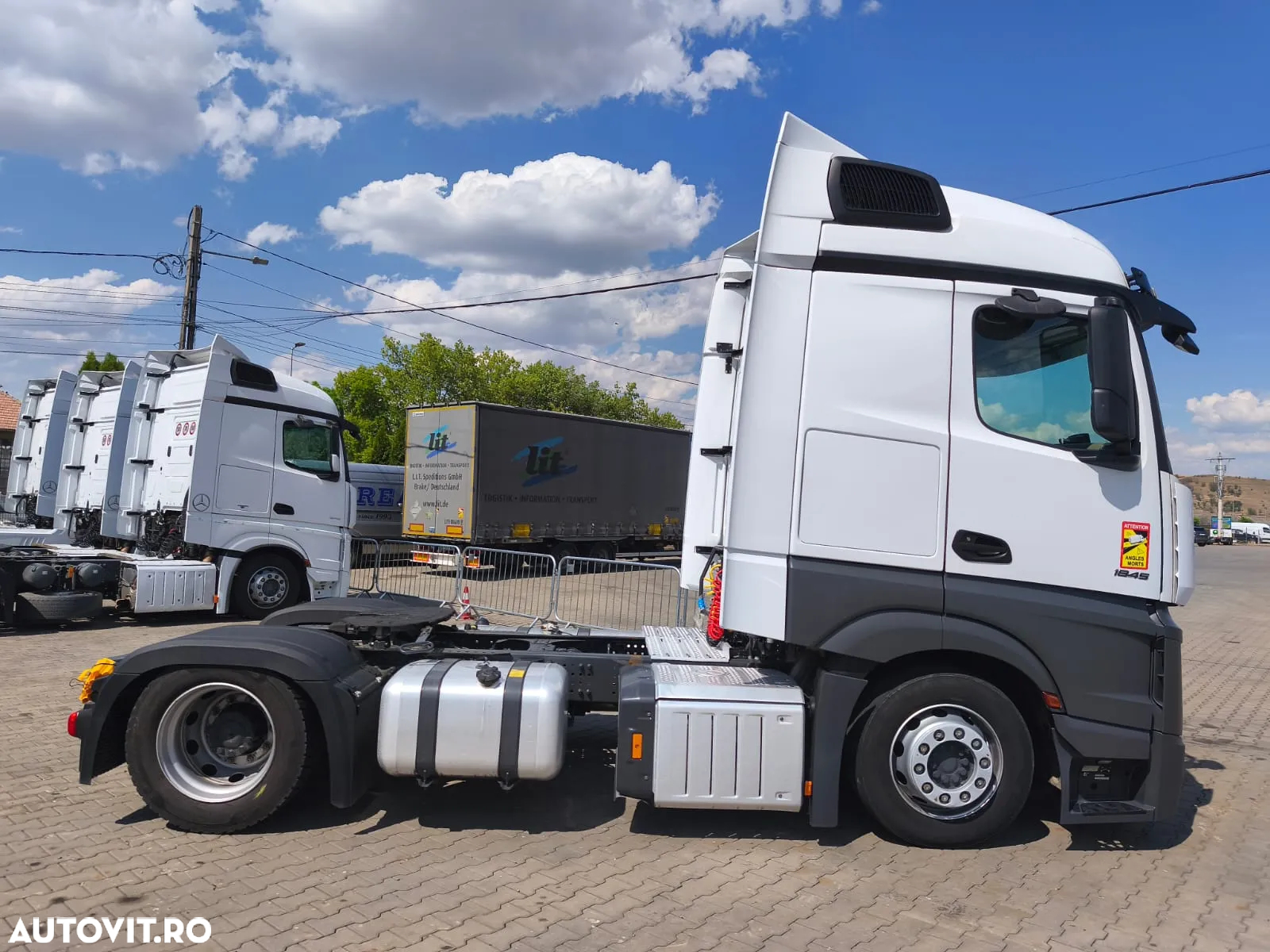 Mercedes-Benz Actros - 6