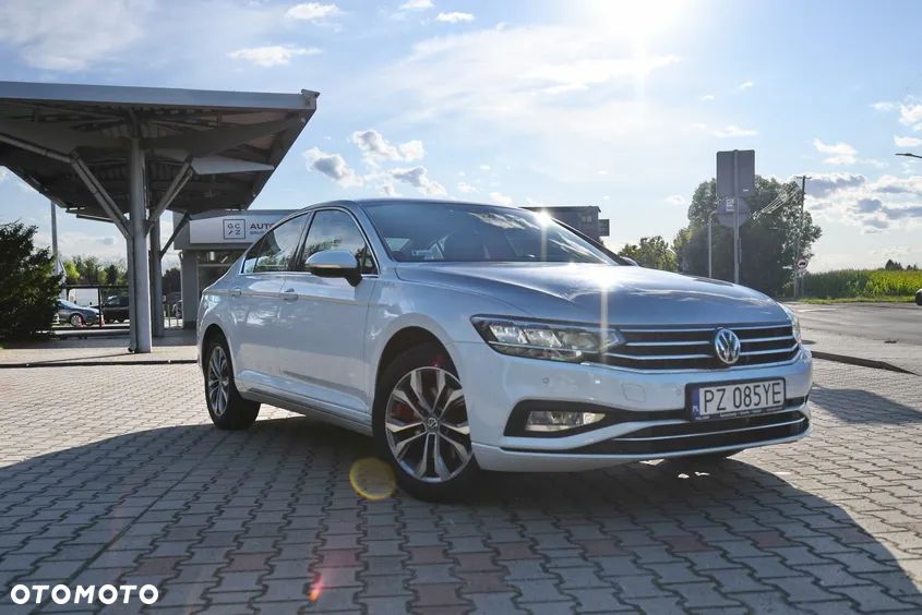 Volkswagen Passat 2.0 TSI Business DSG - 1