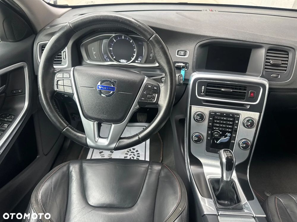 Volvo V60 - 22
