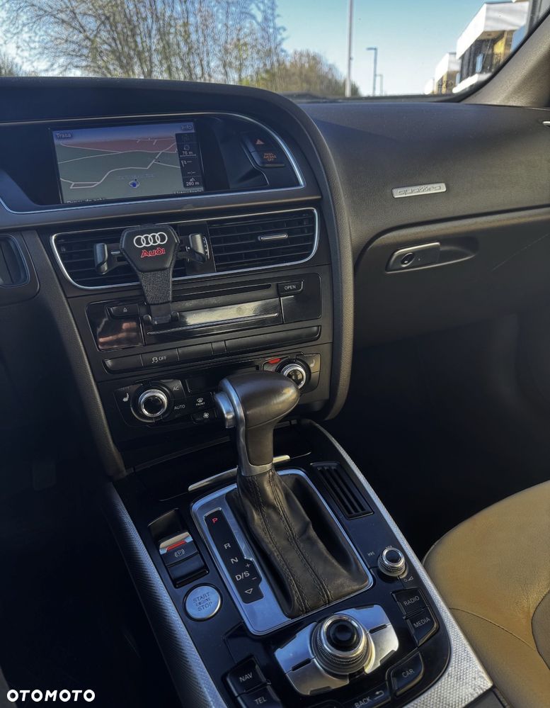 Audi A5 Cabrio - 8