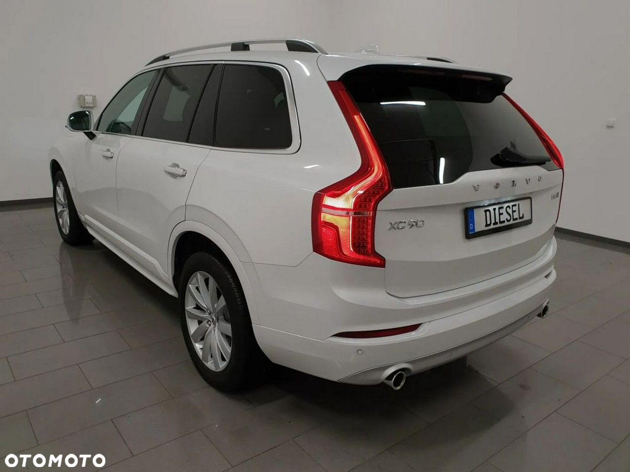 Volvo XC 90 D5 AWD Inscription - 4