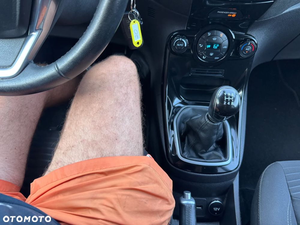 Ford Fiesta 1.0 Titanium - 15