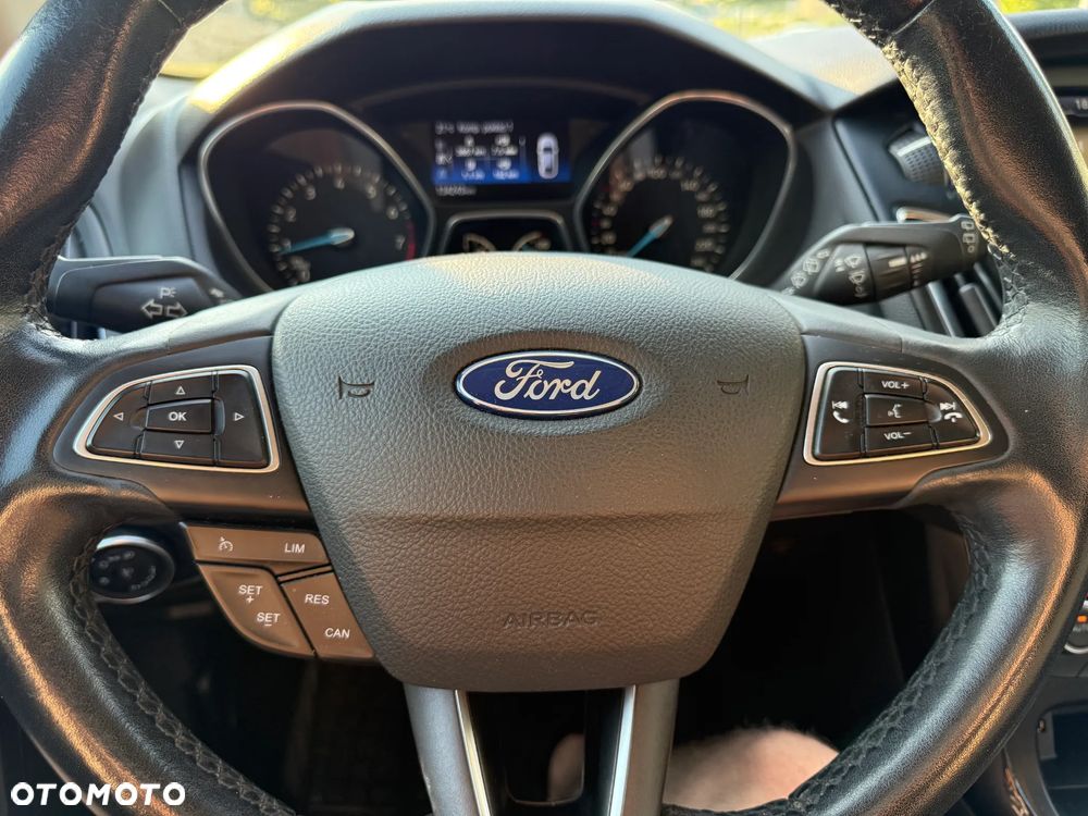 Ford Focus 1.0 EcoBoost Titanium ASS - 28