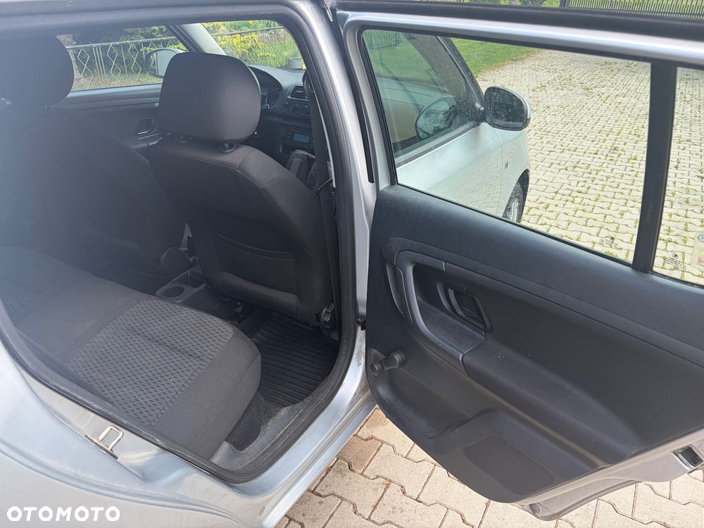 Skoda Fabia 1.4 16V Active - 18