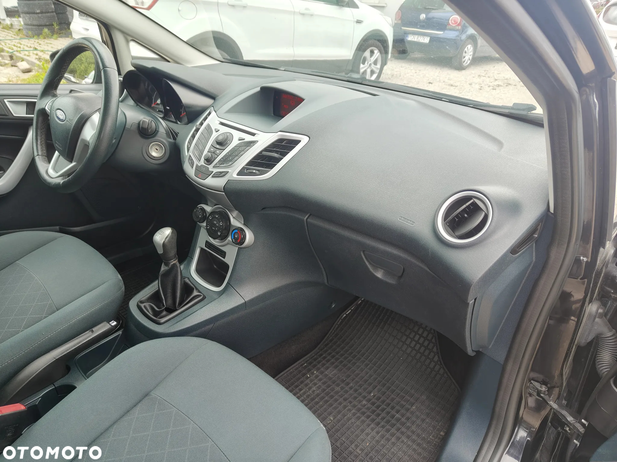 Ford Fiesta 1.25 Champions Edition - 22