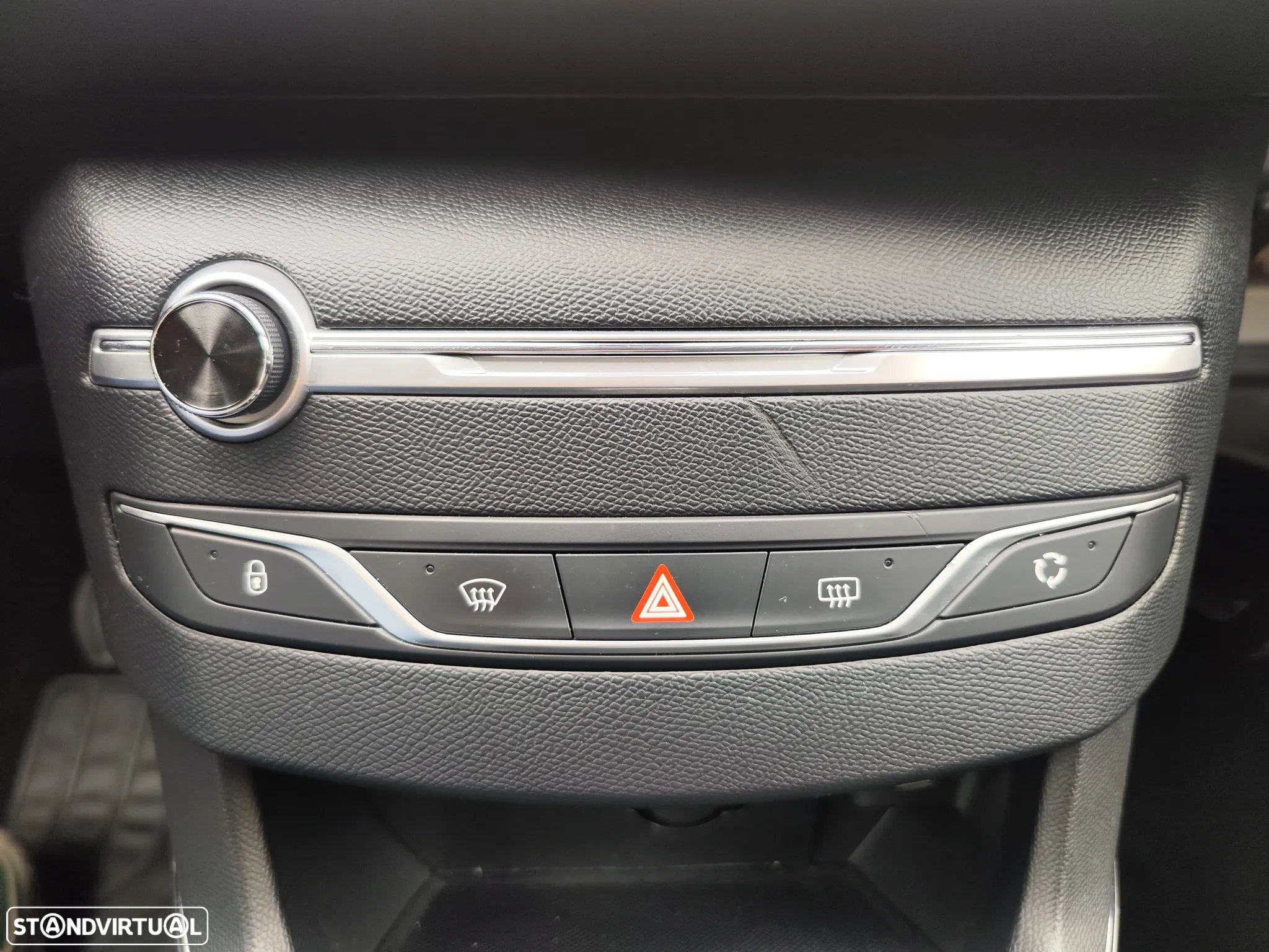Peugeot 308 SW 1.2 PureTech Allure Full LED EAT8 - 38