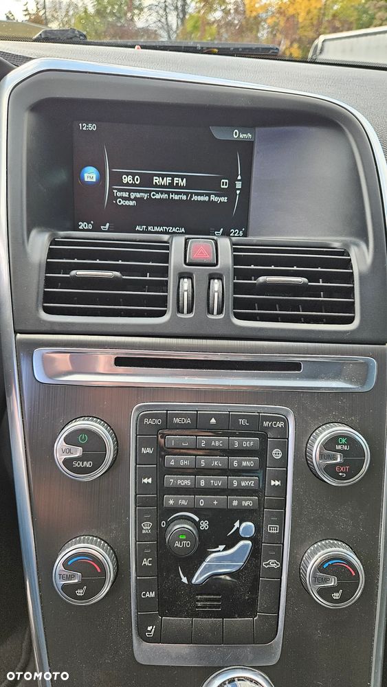 Volvo XC 60 T5 AWD Summum - 16