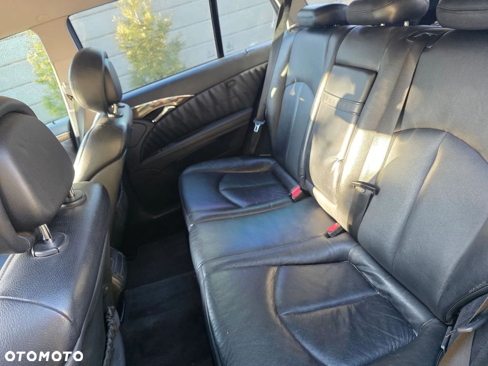 Mercedes-Benz Klasa E 320 CDI 7G-TRONIC Avantgarde BusinessEDITION - 21