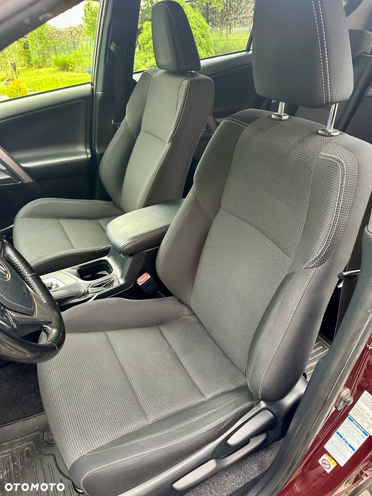 Toyota RAV4 - 14