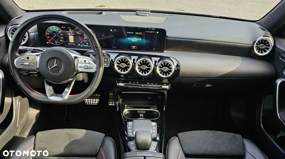 Mercedes-Benz Klasa A 45 AMG 4-Matic 8G-DCT - 17