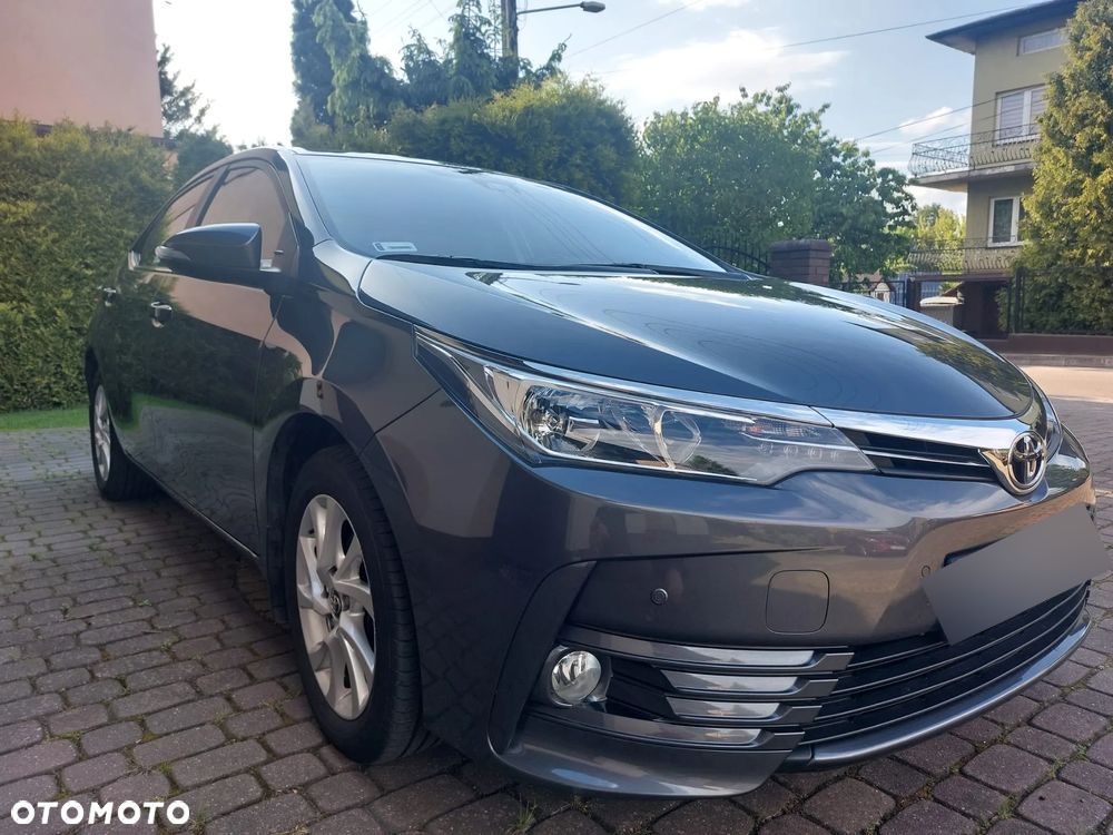 Toyota Corolla 1.6 Comfort - 1