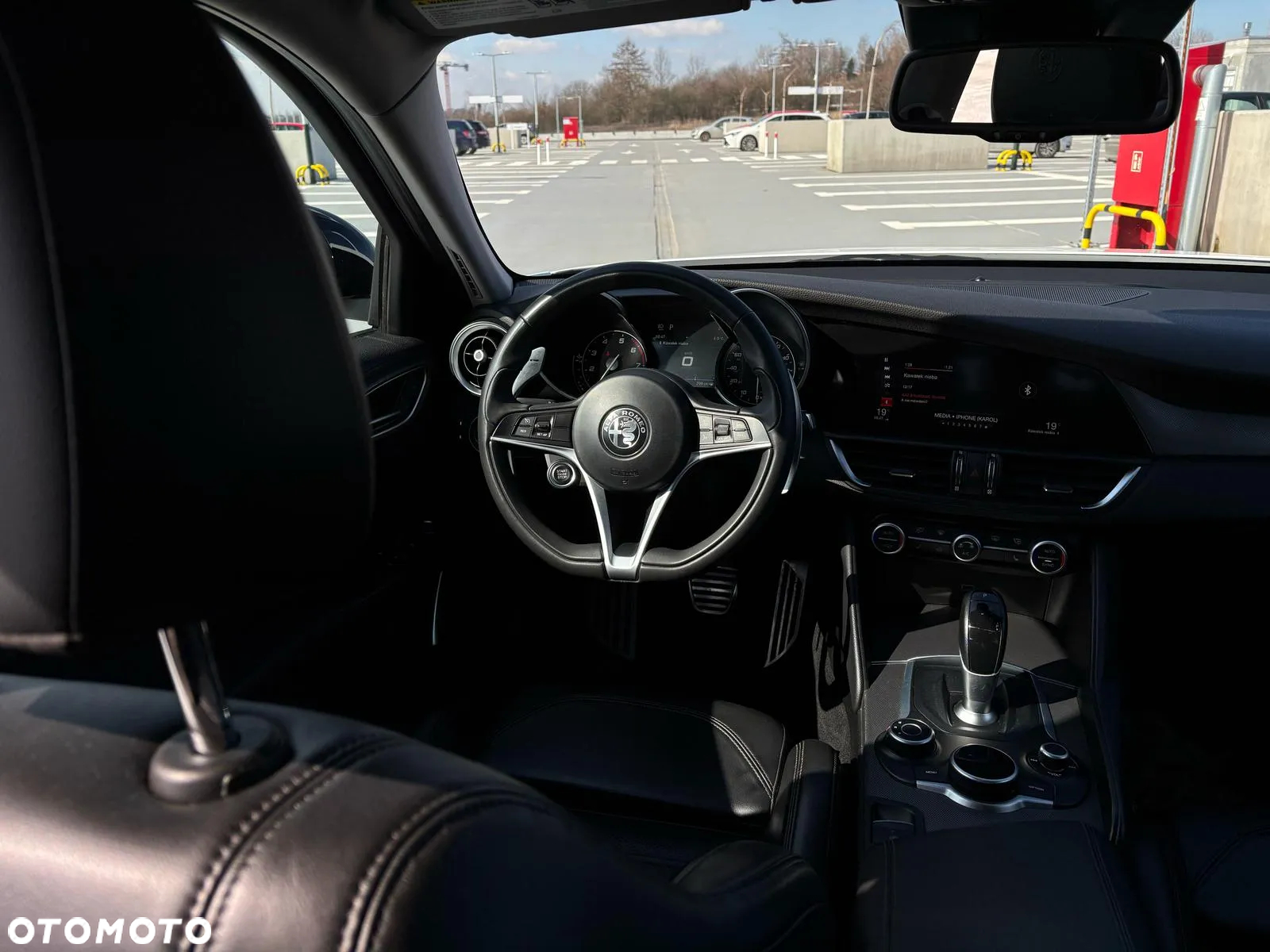 Alfa Romeo Giulia 2.0 Turbo 16V AT8 Veloce Ti - 17