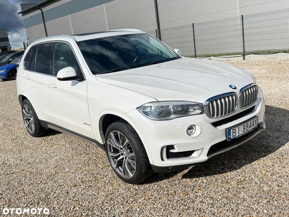 BMW X5 xDrive35i Sport-Aut - 2