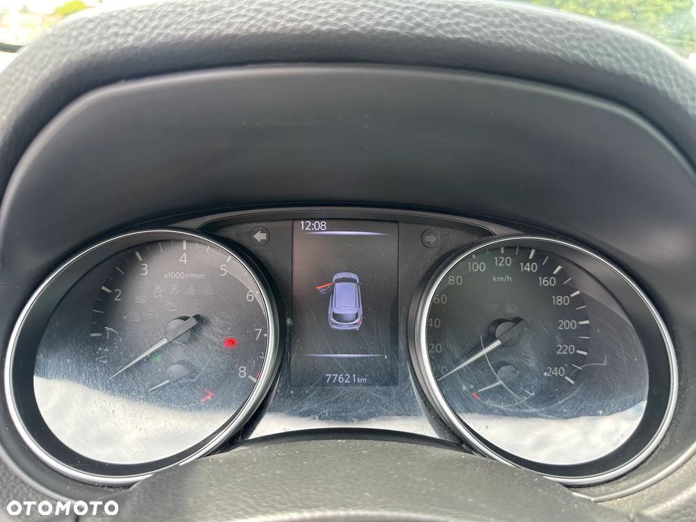 Nissan Qashqai - 11