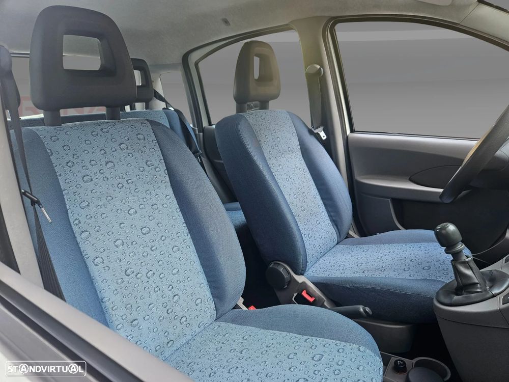 Fiat Panda 1.1 Active - 23