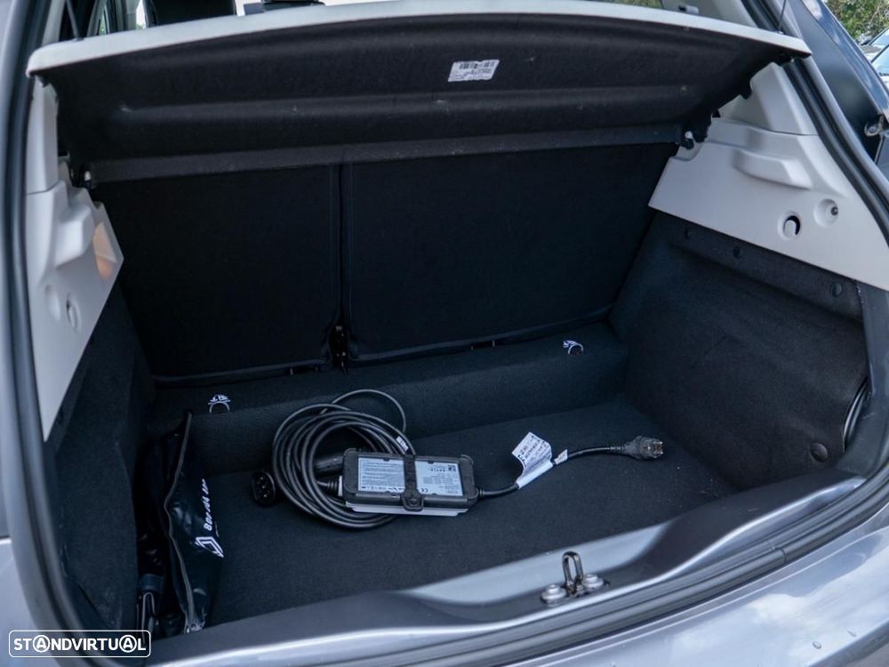 Renault Zoe (c/ Bateria) EV50 135hp Iconic - 15