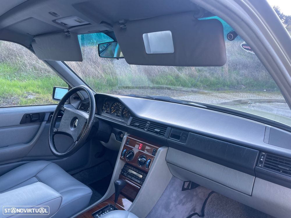 Mercedes-Benz W124 (1984-1997) - 12