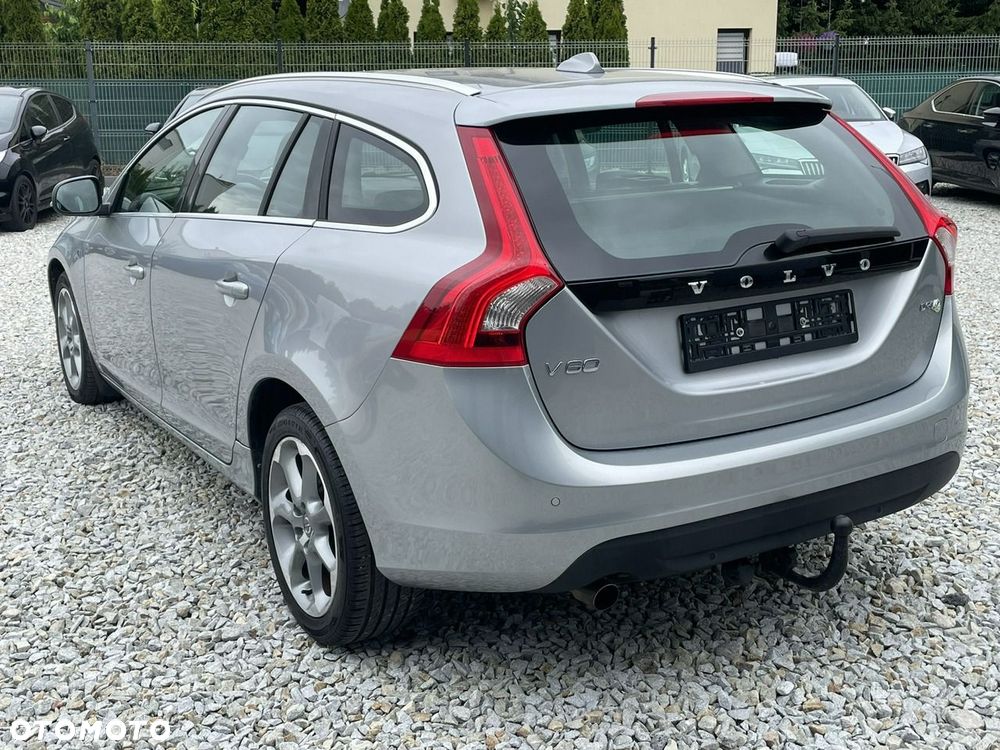 Volvo V60 D2 Ocean Race - 8