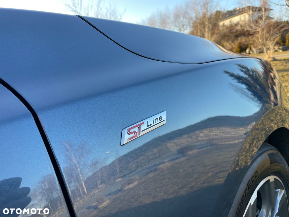 Ford Focus 1.0 EcoBoost Hybrid ST-LINE X - 13