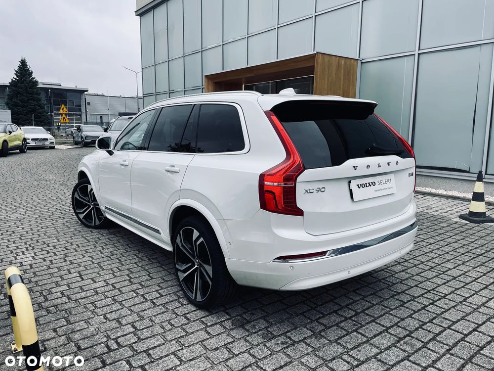 Volvo XC 90 - 7