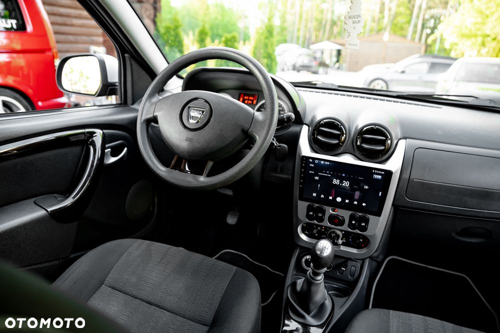 Dacia Duster 1.6 16V 4x4 - 26