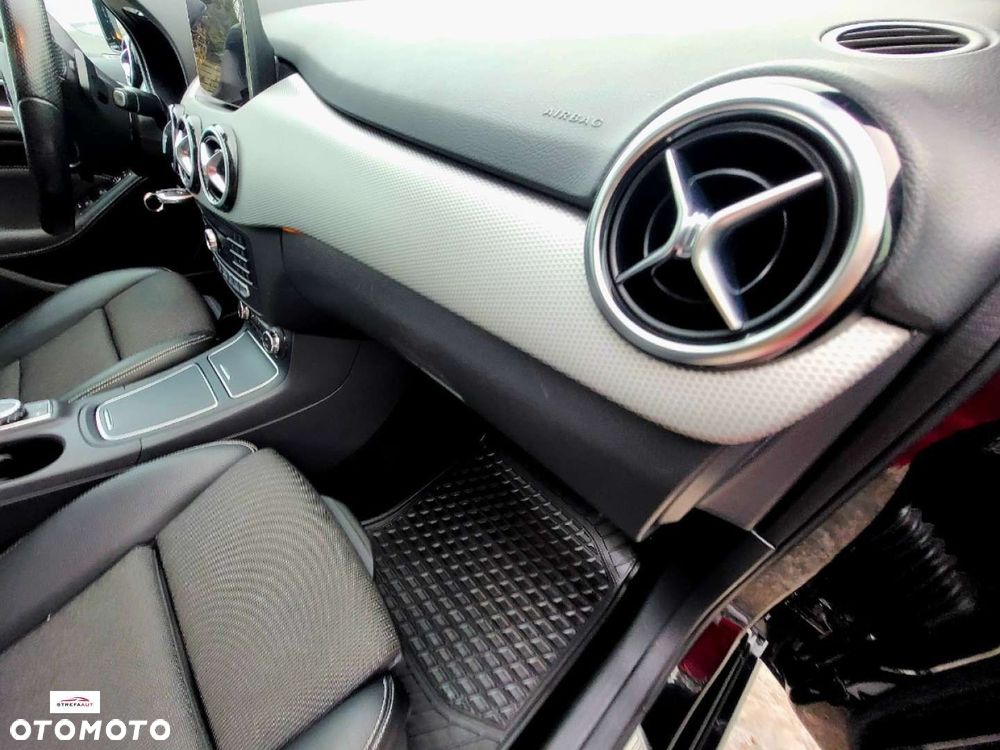 Mercedes-Benz Klasa B - 34