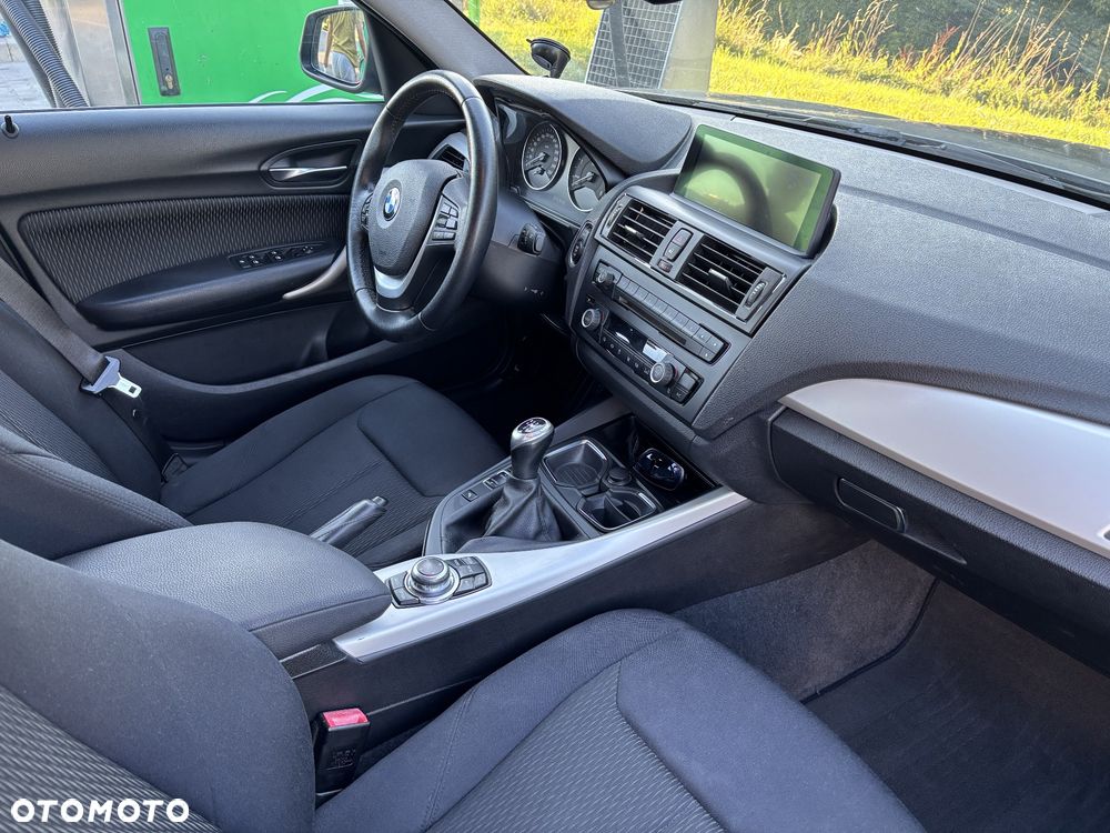 BMW Seria 1 116d EfficientDynamics - 10