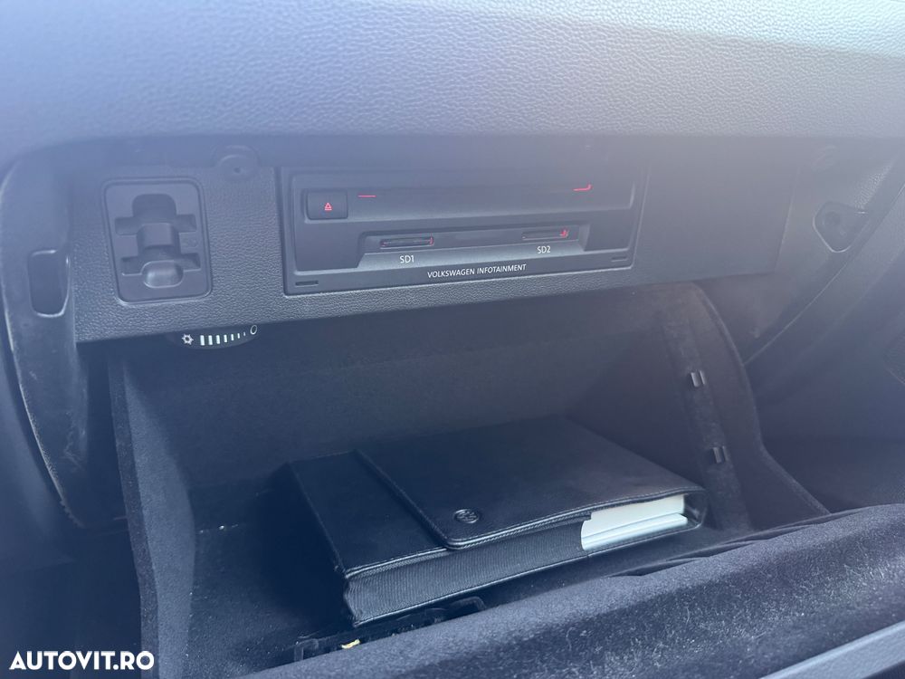 Volkswagen Passat 2.0 TDI SCR DSG - 22