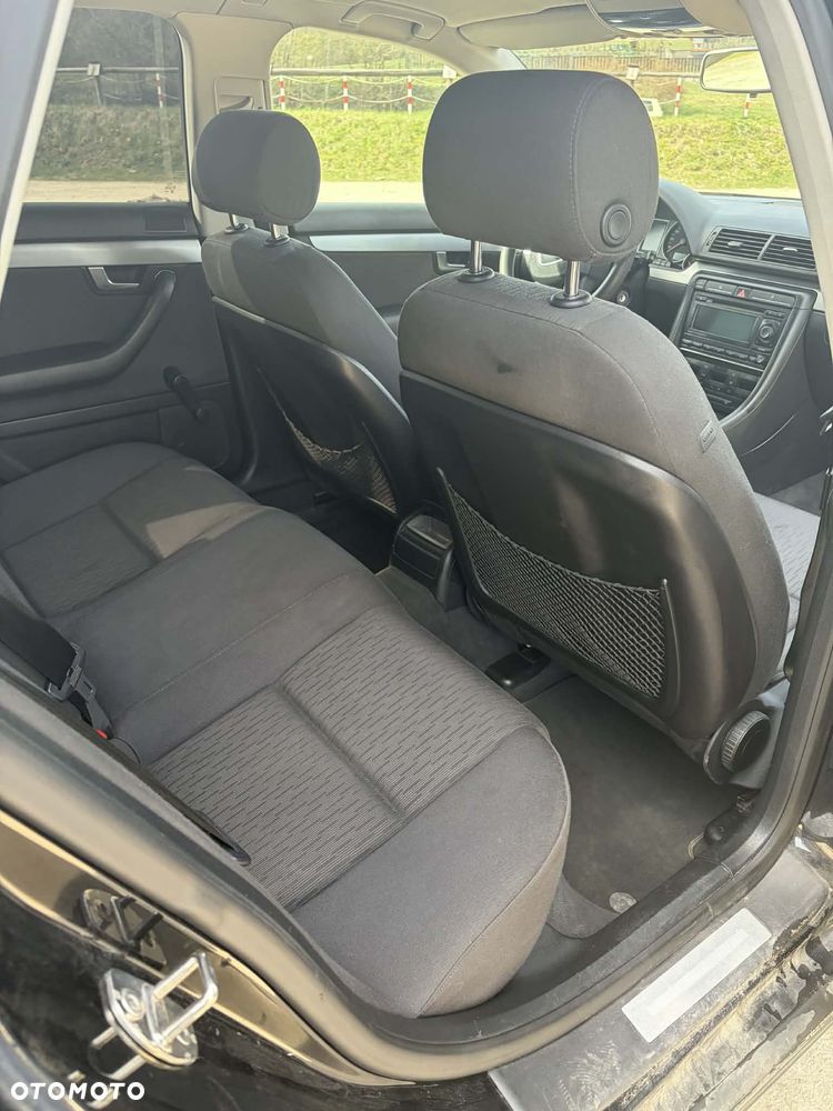 Audi A4 Avant 2.0 TDI - 6