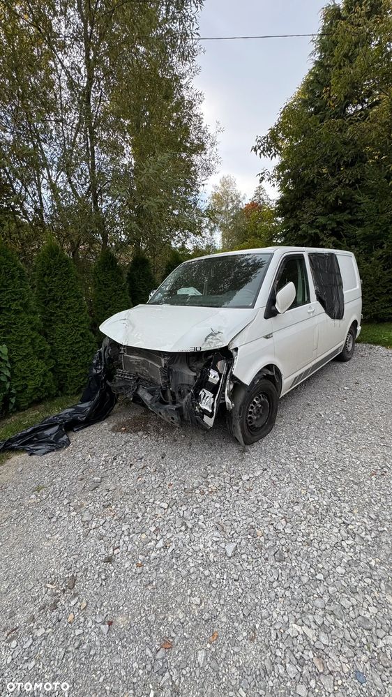 Volkswagen Transporter - 2