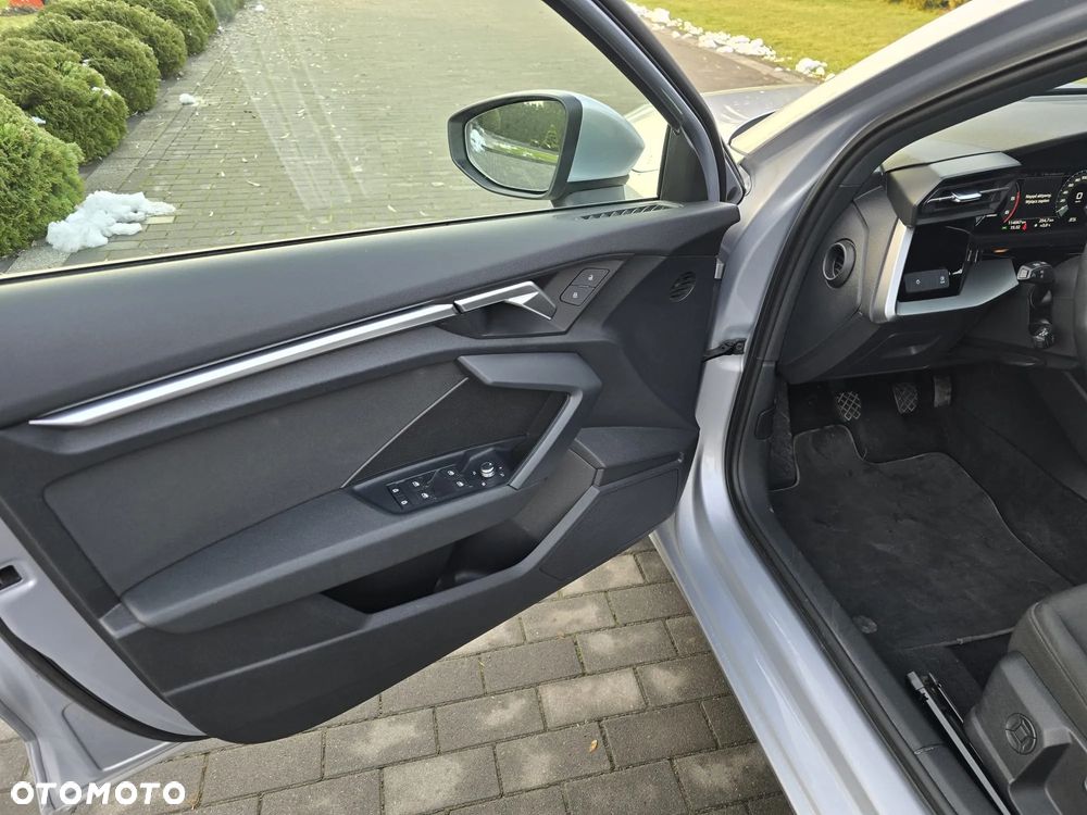 Audi A3 Sportback 30 TDI - 18