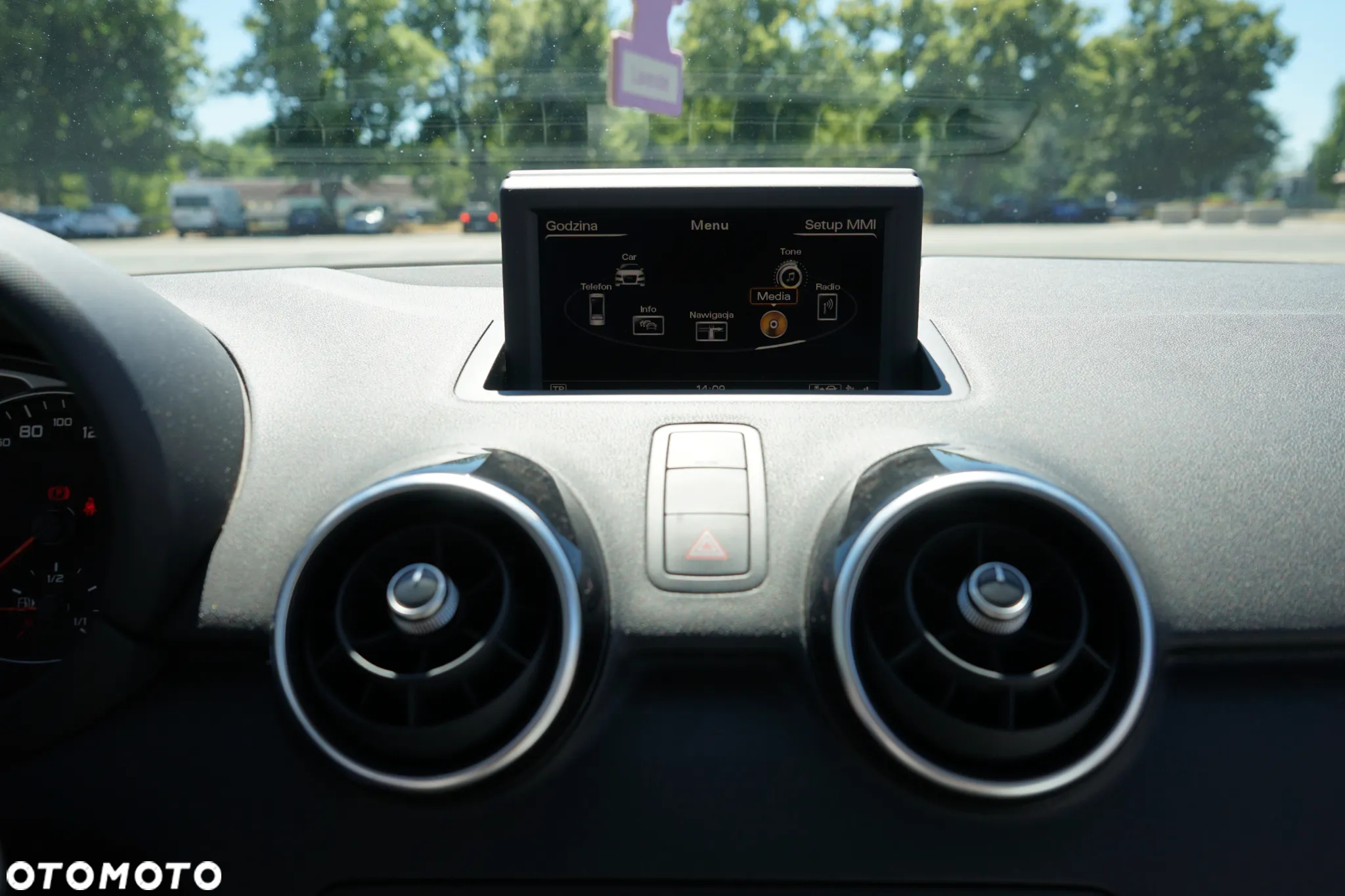 Audi A1 2.0 TDI Ambition - 13