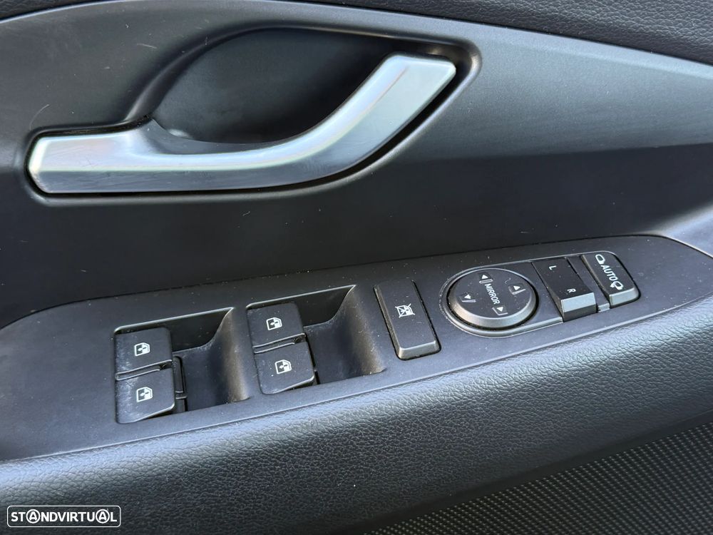 Hyundai i30 1.0 T-GDI EDITION 30 - 27