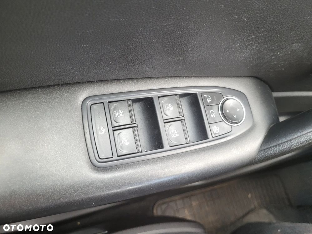 Renault Captur 1.5 dCi Intens - 10