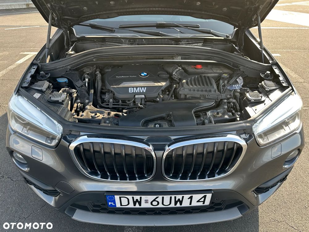 BMW X1 xDrive20d Sport Line - 17