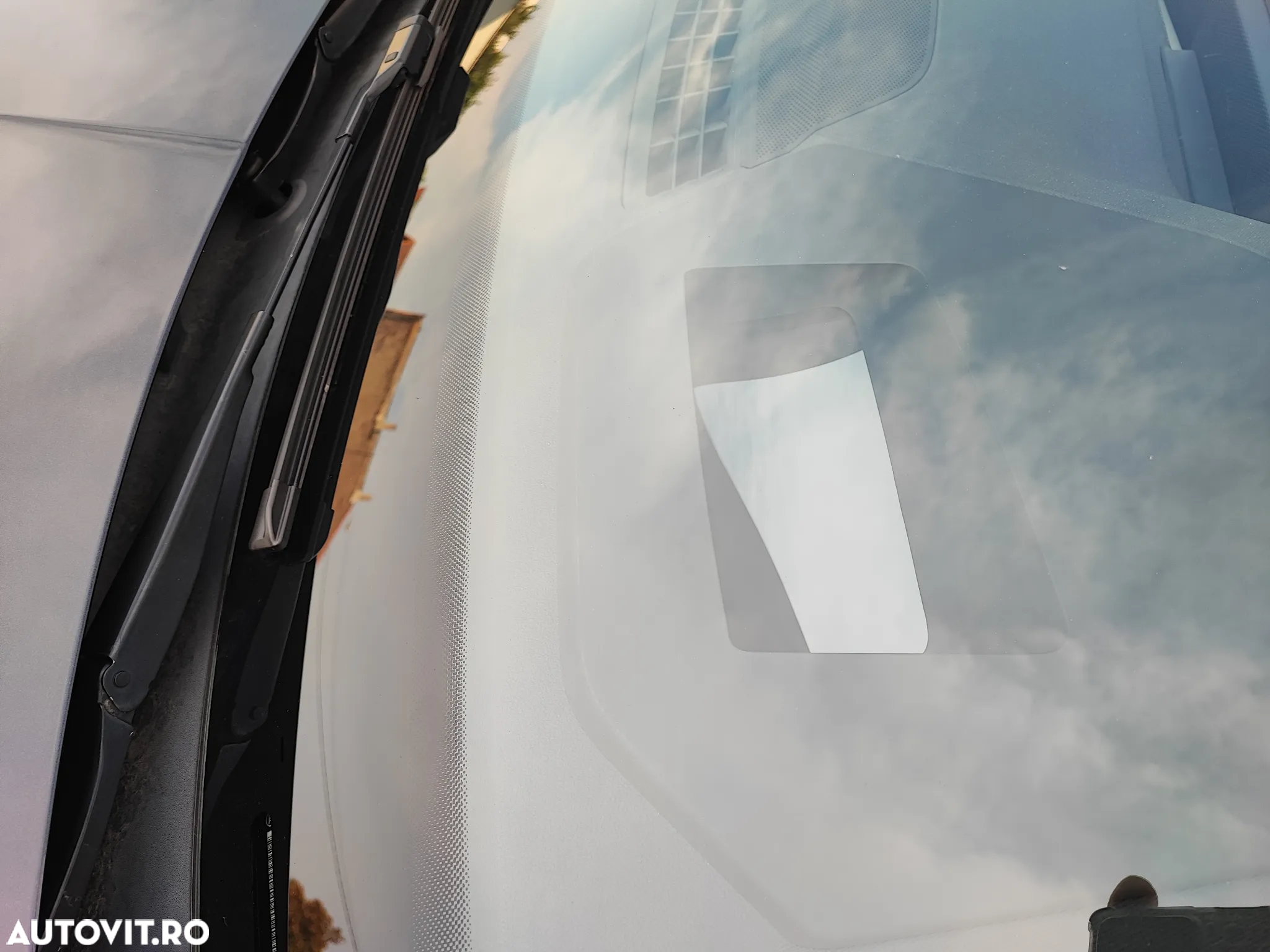 Skoda Octavia 2.0 TDI DSG First Edition - 6