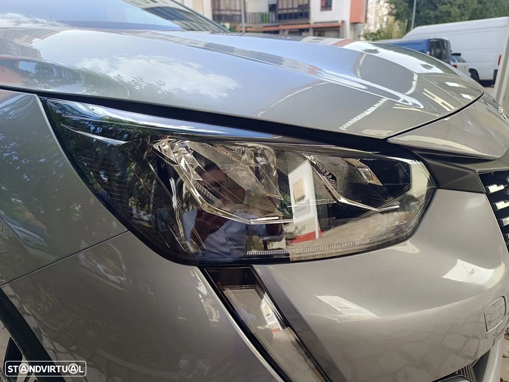 Peugeot 208 PureTech 100 EAT8 Active Pack - 29